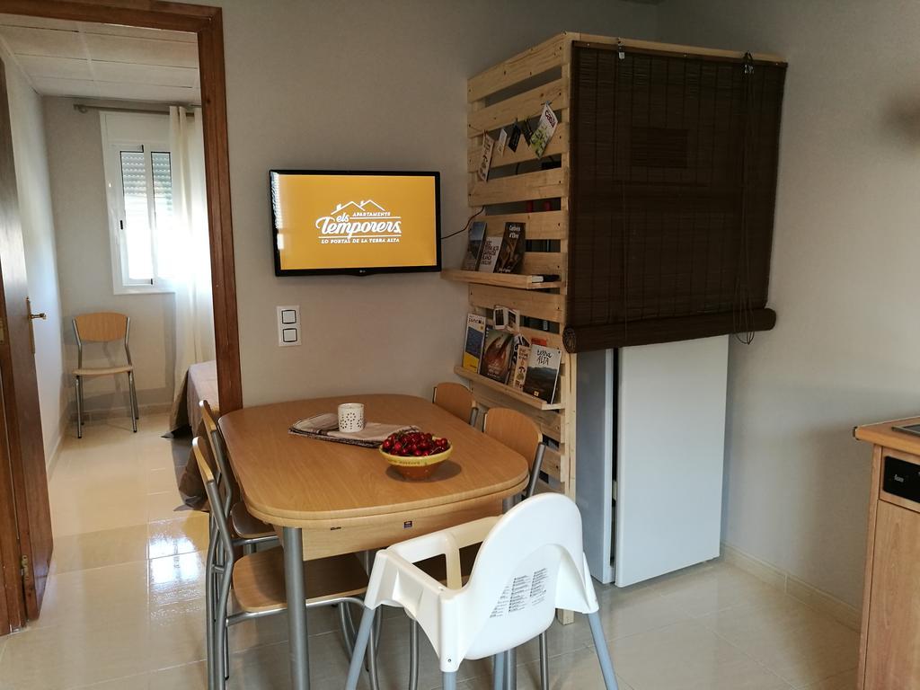 Apartaments Els Temporers Corbera Exteriör bild